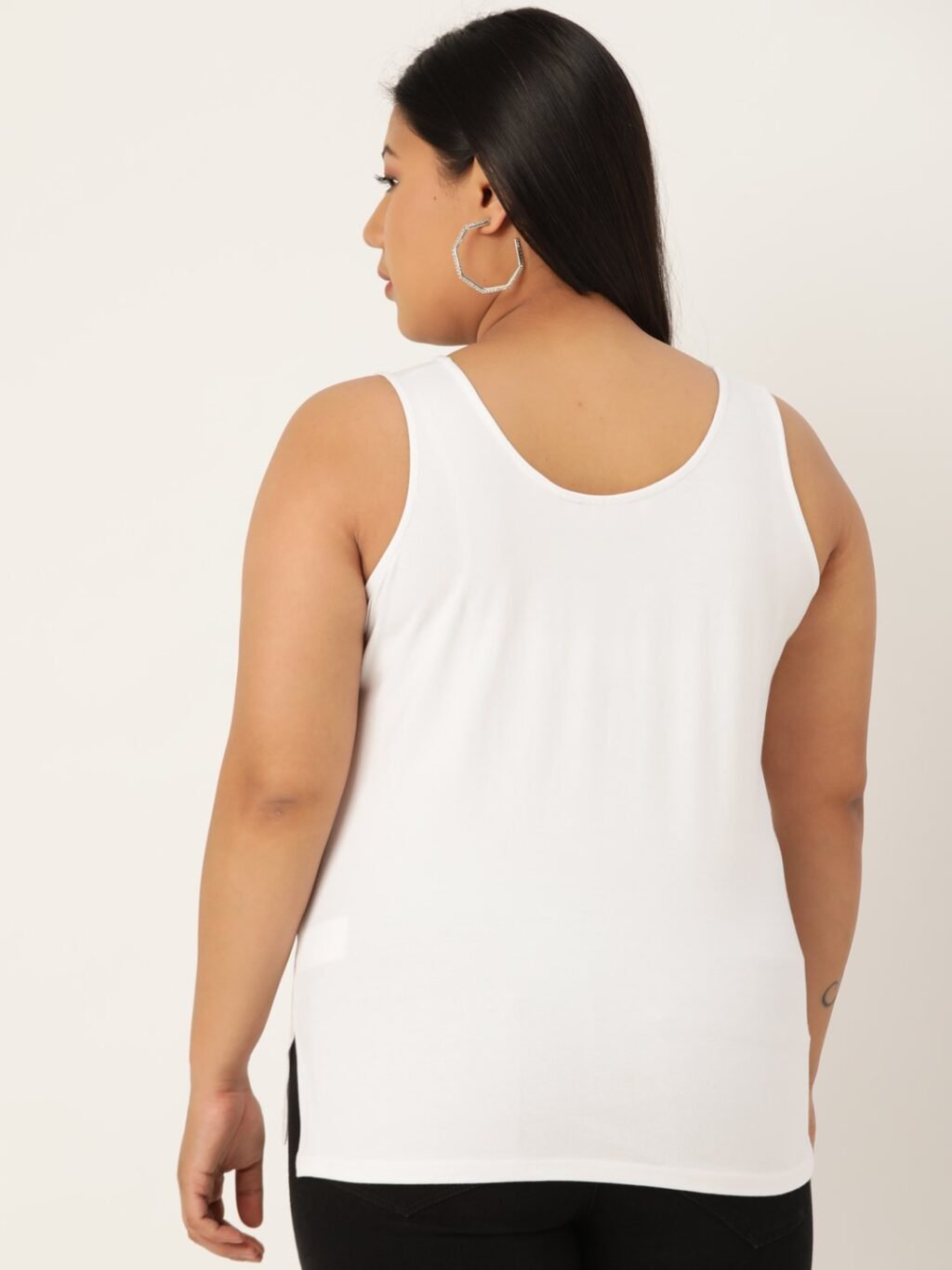 Women's White Solid Color Camisole Top